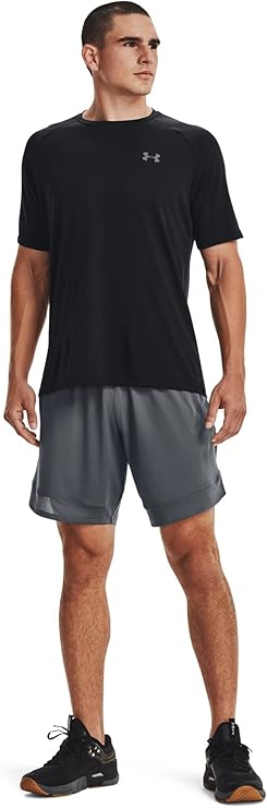 Under Armour Men’s Tech 2.0 Short Sleeve – breathable sports T-shirt, short-sleeved and quick-drying training shirt with a loose fit.